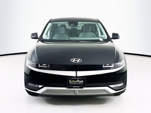 Used 2024 Hyundai Ioniq 5 SEL image 2