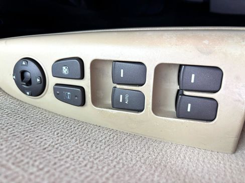 Used 2009 Hyundai Sonata GLS image 17