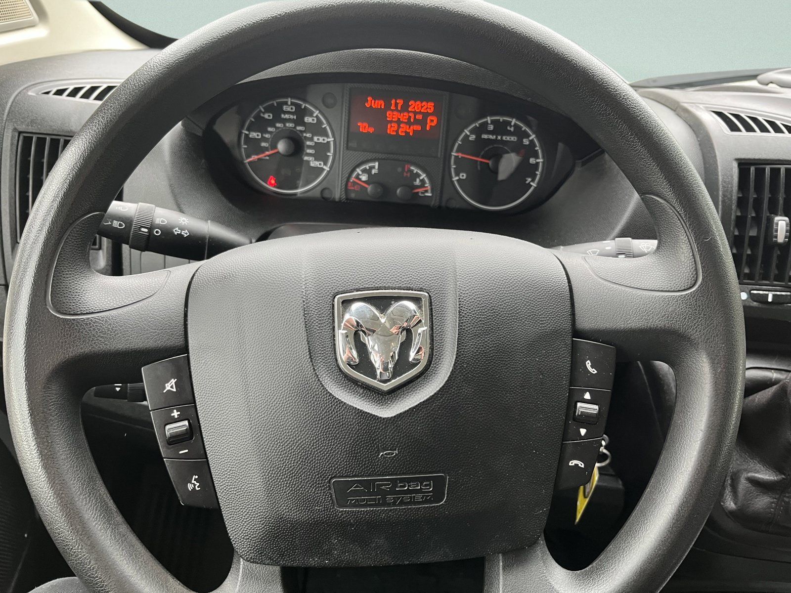 Used 2021 RAM ProMaster 3500 FWD image 24