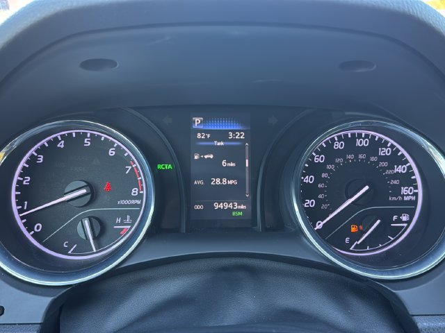 Used 2019 Toyota Camry SE w/ Convenience Package FWD image 28