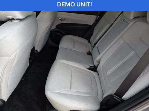 Used 2025 Hyundai Tucson SEL FWD image 18