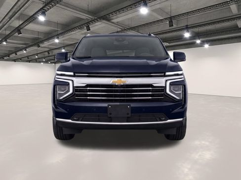 Used 2025 Chevrolet Tahoe LT RWD image 5