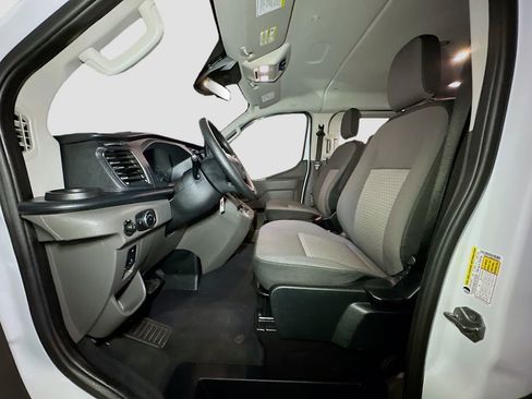 Used 2024 Ford Transit 350 XLT RWD image 17