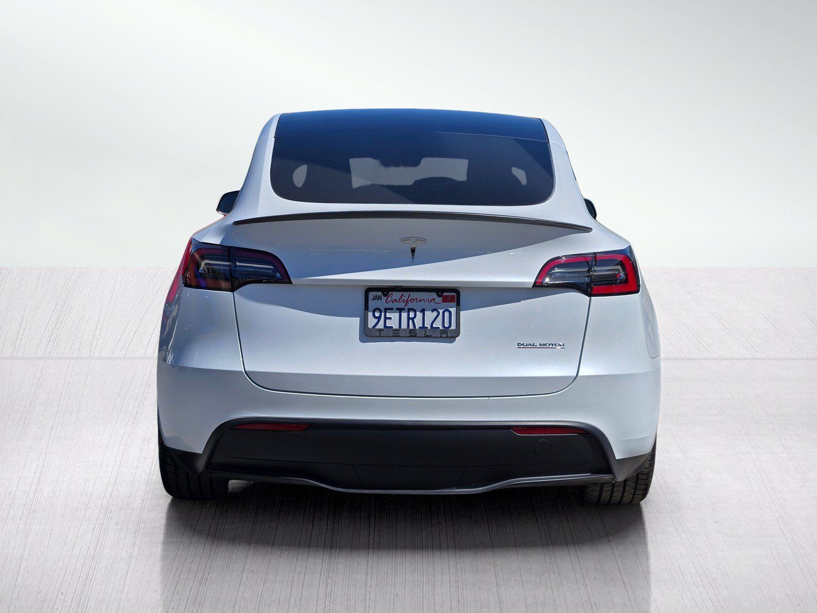 Used 2023 Tesla Model Y Performance AWD/4WD image 5