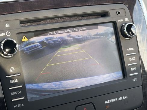 Used 2017 Buick Enclave Leather w/ Trailering Package image 25