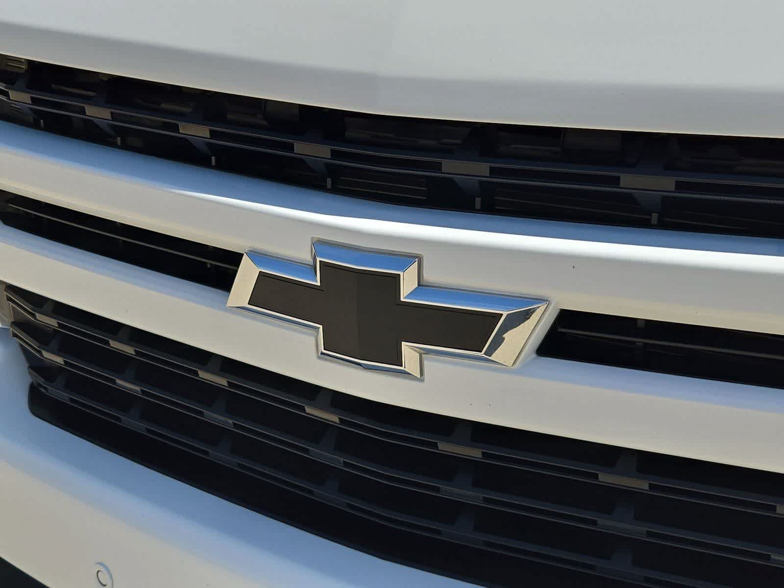 Used 2022 Chevrolet Silverado 1500 RST w/ Safety Package RWD image 11