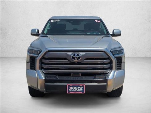 Used 2024 Toyota Tundra Limited AWD/4WD image 2