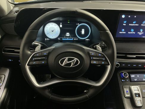 Used 2024 Hyundai Palisade Limited AWD/4WD image 17