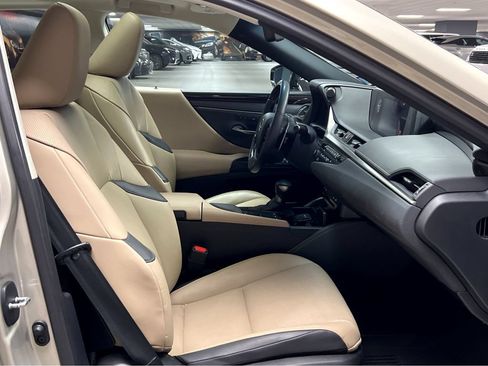 Used 2020 Lexus ES 350 w/ Premium Package FWD image 25