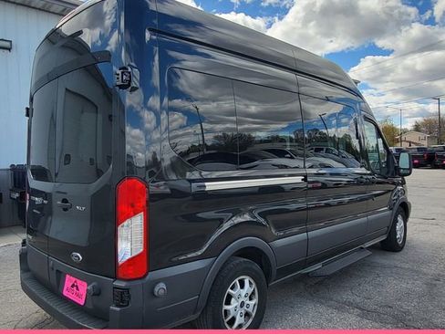 Used 2015 Ford Transit 350 XLT RWD image 9