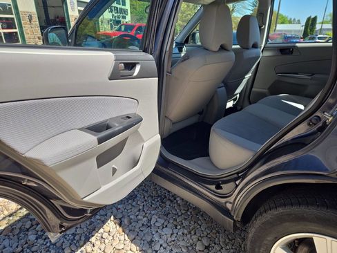 Used 2013 Subaru Forester 2.5X AWD/4WD image 12