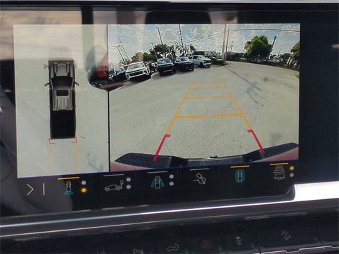 Certified 2025 Chevrolet Silverado 2500 LTZ w/ LTZ Plus Package image 25