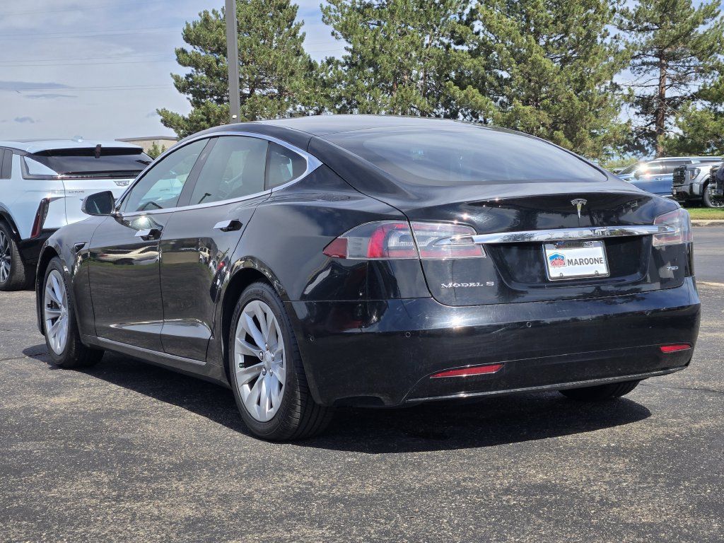 Used 2018 Tesla Model S 75D AWD/4WD image 2