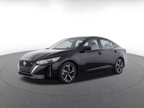 Used 2025 Nissan Sentra SV FWD image 3