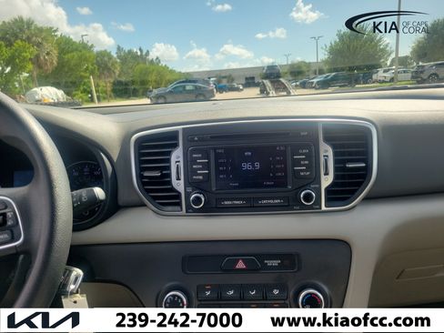 Used 2019 Kia Sportage LX FWD image 19