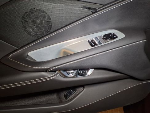 Used 2023 Chevrolet Corvette Stingray Coupe w/ Z51 Performance Package image 12