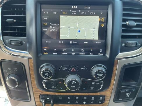 Used 2018 RAM 2500 Longhorn image 24