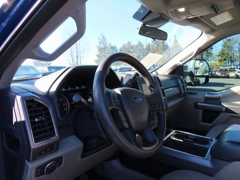 Used 2022 Ford F250 XLT w/ XLT Premium Package image 15