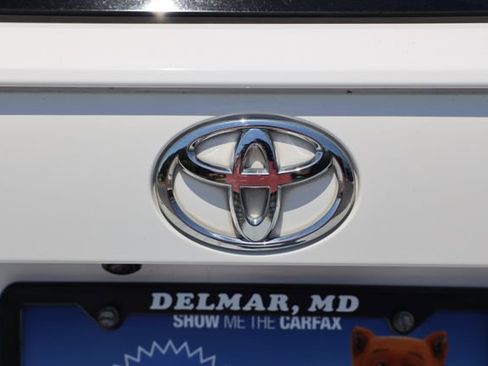 Used 2019 Toyota RAV4 XLE w/ All Weather Liner Package AWD/4WD image 47