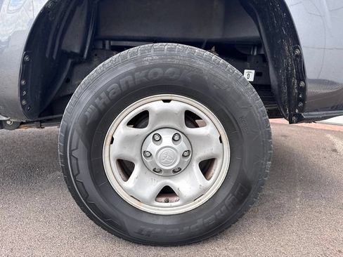 Used 2021 Toyota Tacoma SR AWD/4WD image 26
