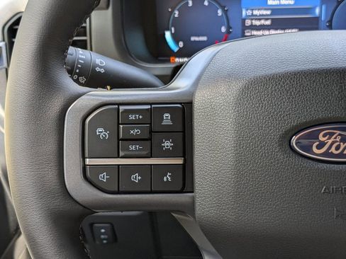 New 2025 Ford F150 Lariat w/ Equipment Group 502A High image 38