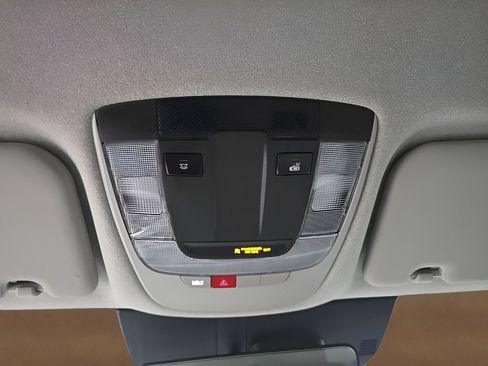 Used 2023 Kia Niro Wind w/ Wind Preserve Package FWD image 38