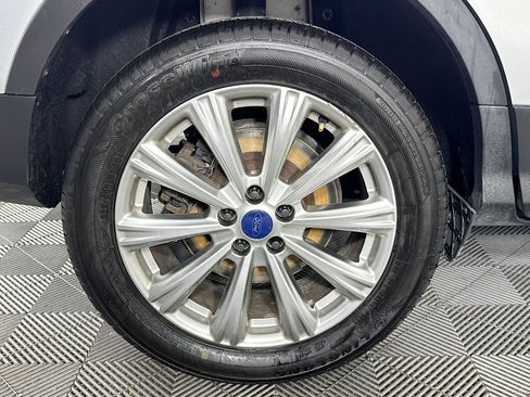 Used 2017 Ford Escape Titanium AWD/4WD image 31