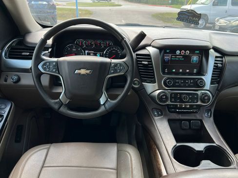 Used 2015 Chevrolet Tahoe LT RWD image 19