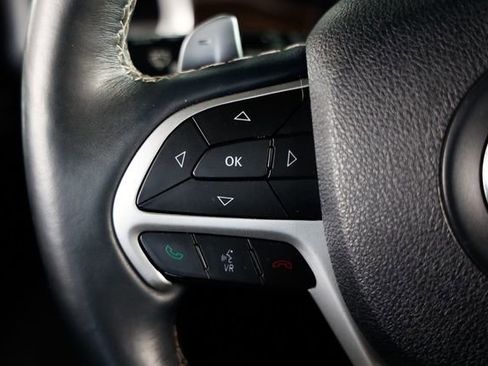 Used 2014 Jeep Grand Cherokee Overland w/ Advanced Technology Group image 28