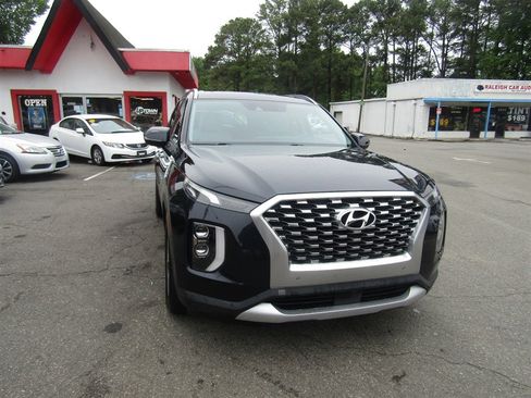 Used 2020 Hyundai Palisade SEL w/ Premium Package AWD/4WD image 10