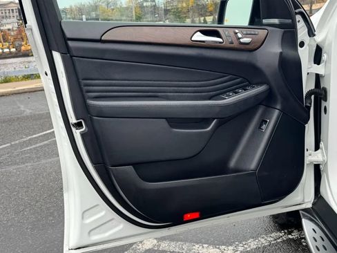 Used 2017 Mercedes-Benz GLE 43 AMG 4MATIC Coupe image 7