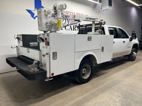 Used 2020 Chevrolet Silverado 3500 W/T w/ WT Convenience Package AWD/4WD image 7