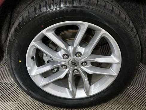 Used 2023 Dodge Durango GT AWD/4WD image 34