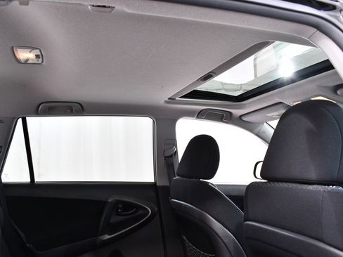 Used 2009 Toyota RAV4 Sport image 18