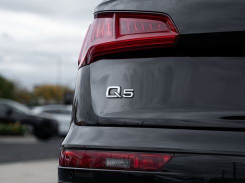 Used 2018 Audi Q5 2.0T Premium Plus w/ Premium Plus Package image 20