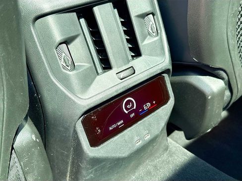 Certified 2025 BMW X3 xDrive30i image 17