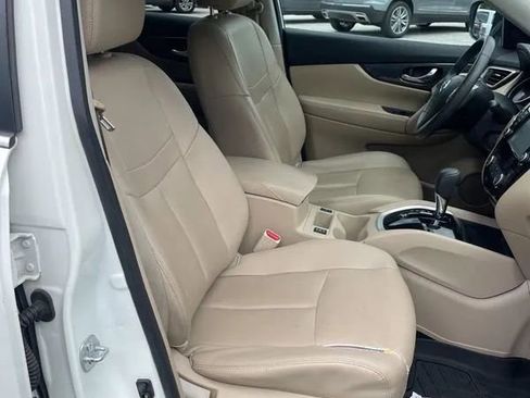 Used 2016 Nissan Rogue SL w/ SL Premium Package AWD/4WD image 22