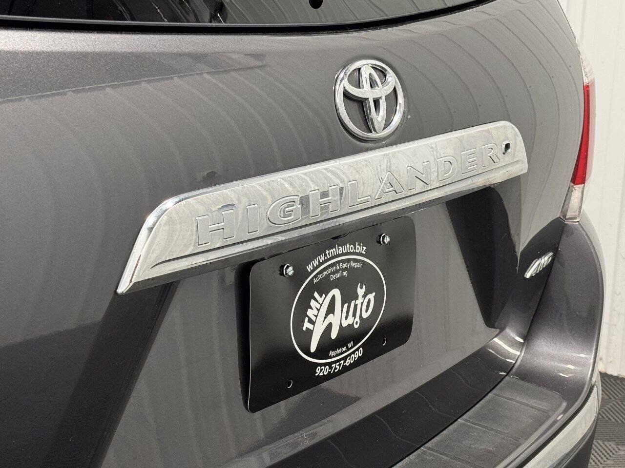 Used 2013 Toyota Highlander Limited AWD/4WD image 6