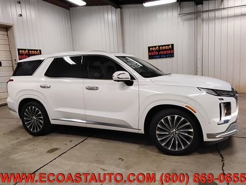 Used 2023 Hyundai Palisade Calligraphy image 5