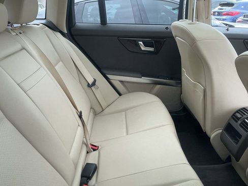 Used 2014 Mercedes-Benz GLK 350 4MATIC image 12