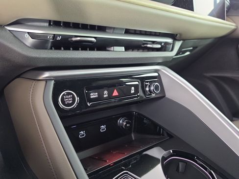 New 2026 Audi Q5 Premium Plus AWD/4WD image 23