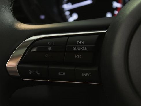 Used 2025 MAZDA CX-30 AWD 2.5 S w/ Preferred Package image 18