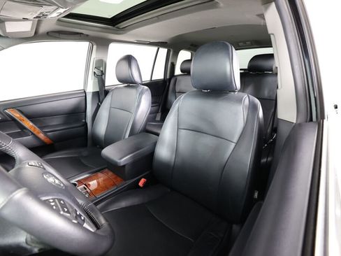 Used 2013 Toyota Highlander Limited image 11