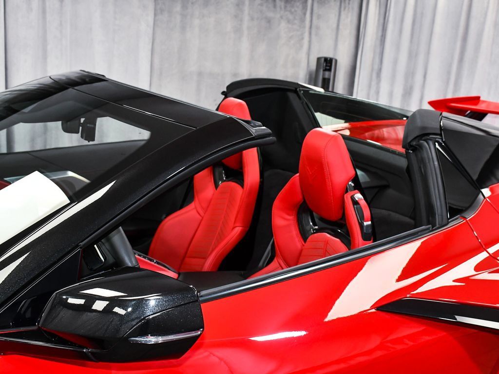 Used 2024 Chevrolet Corvette Stingray Preferred Conv w/ 2LT RWD image 70