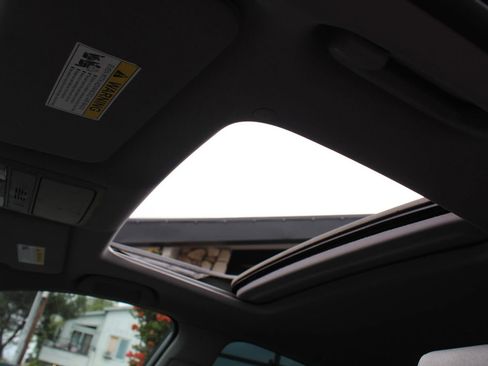 Used 2019 Honda Accord EX image 28