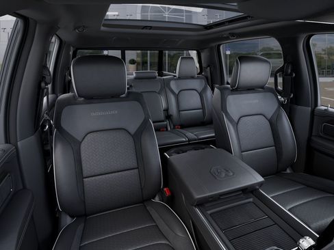 New 2026 RAM 1500 Laramie AWD/4WD image 16
