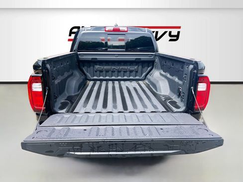 Used 2024 GMC Canyon Denali AWD/4WD image 27