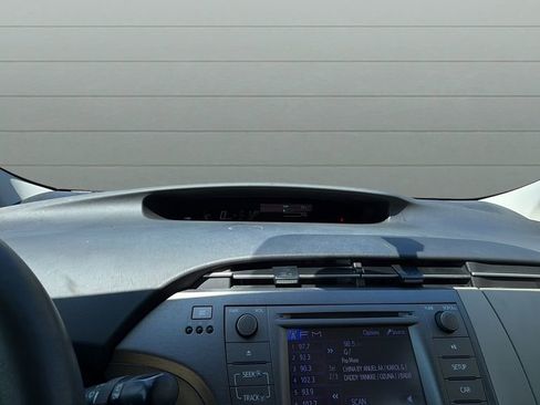 Used 2013 Toyota Prius Two FWD image 12