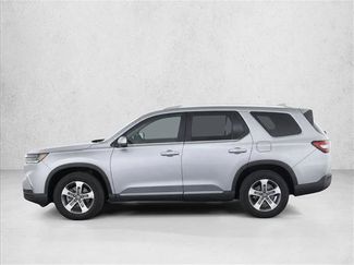 Used 2023 Honda Pilot EX-L video 4