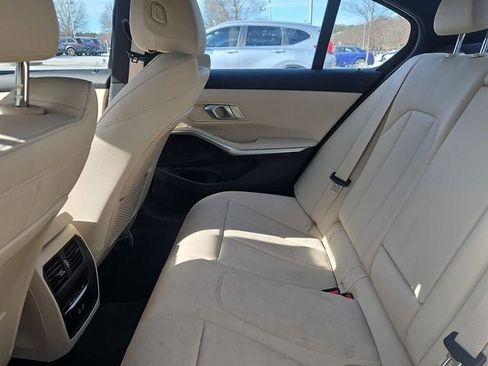 Used 2021 BMW 330i Sedan w/ Convenience Package image 32